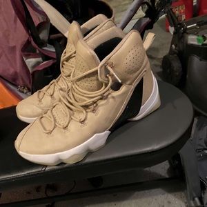 Nike Lebron 13 “ Vachetta tan”